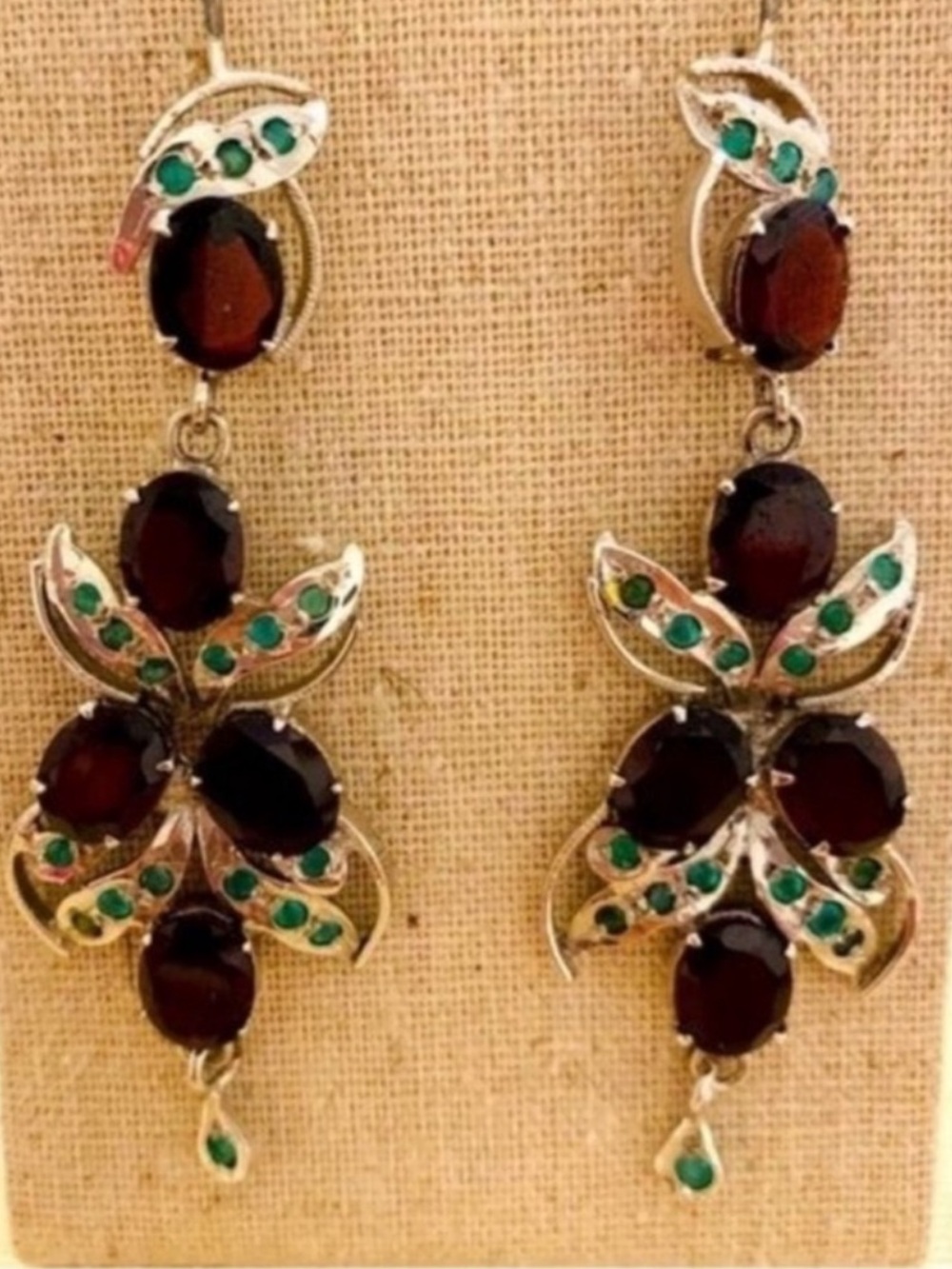 Garnet | Semi-Precious Stone | Chandeliers